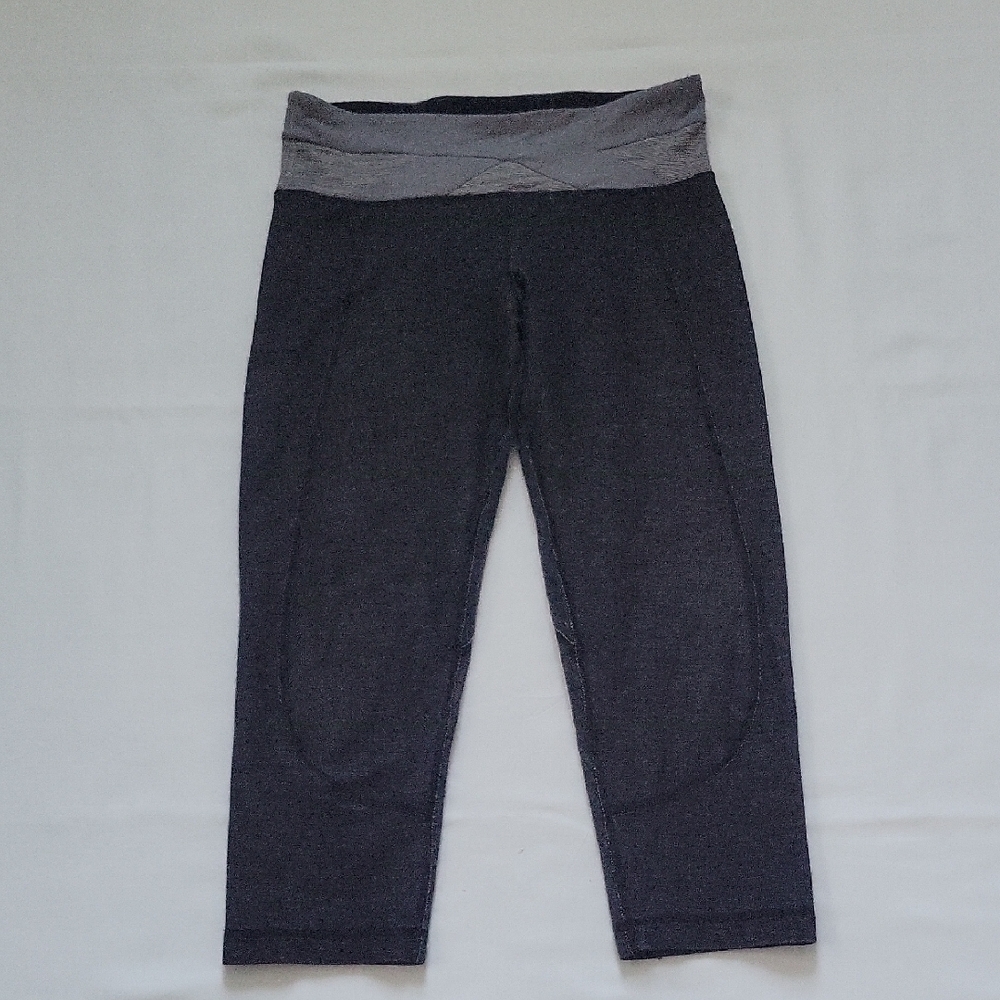 Lululemon Athletica Dark Gray Capris